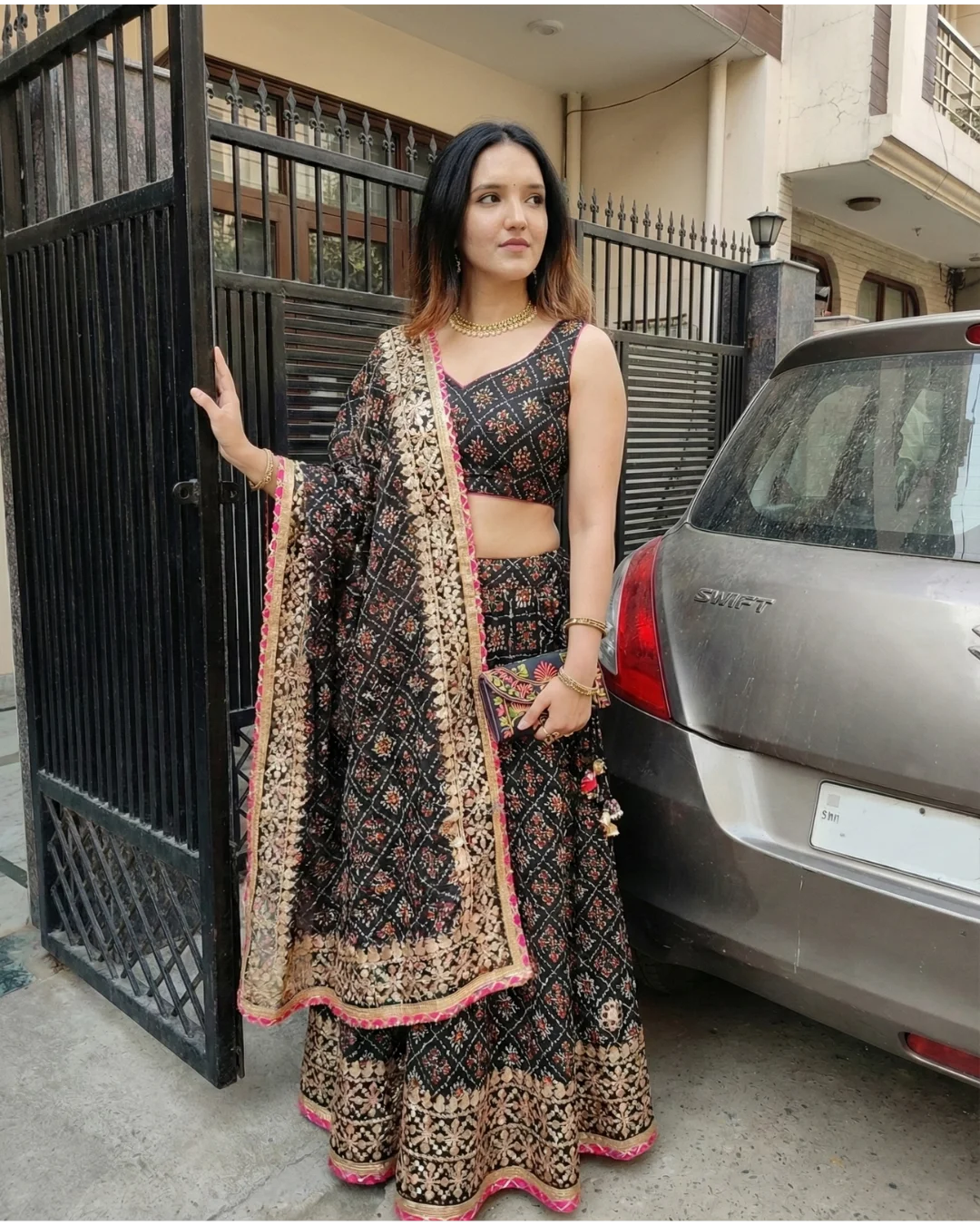 Arushi Poddar Black Cocktail Kota Doria Lehenga review